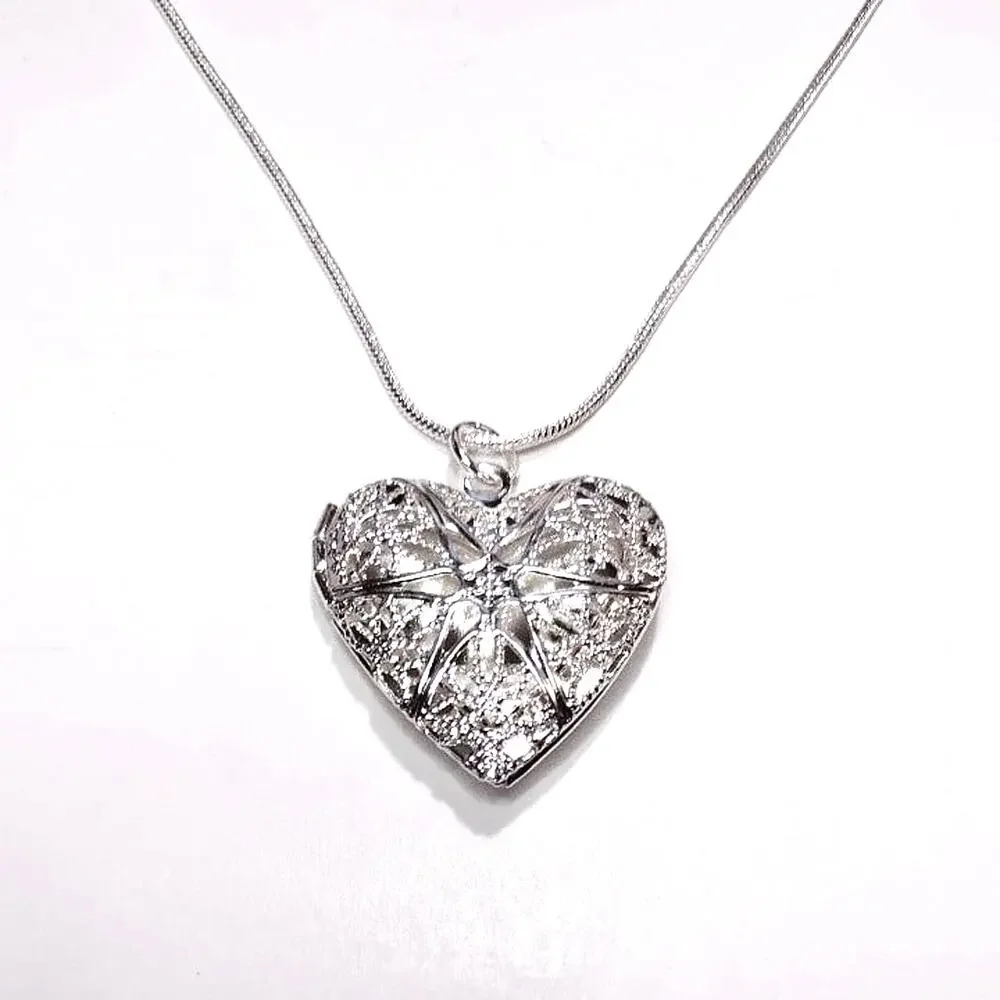 925 Sterling Silver Chain Heart Locket Necklace Gift - NEW!